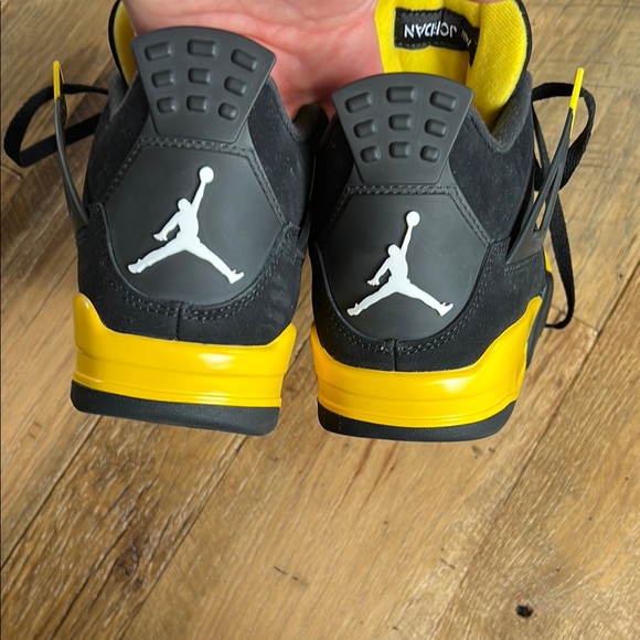 Jordan 4 Retro Black and Yellow Men's Shoes - Picture 3 of 4